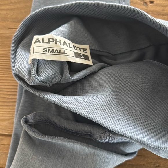 ‘French Blue’ Amplify legging - Picture 5 of 9